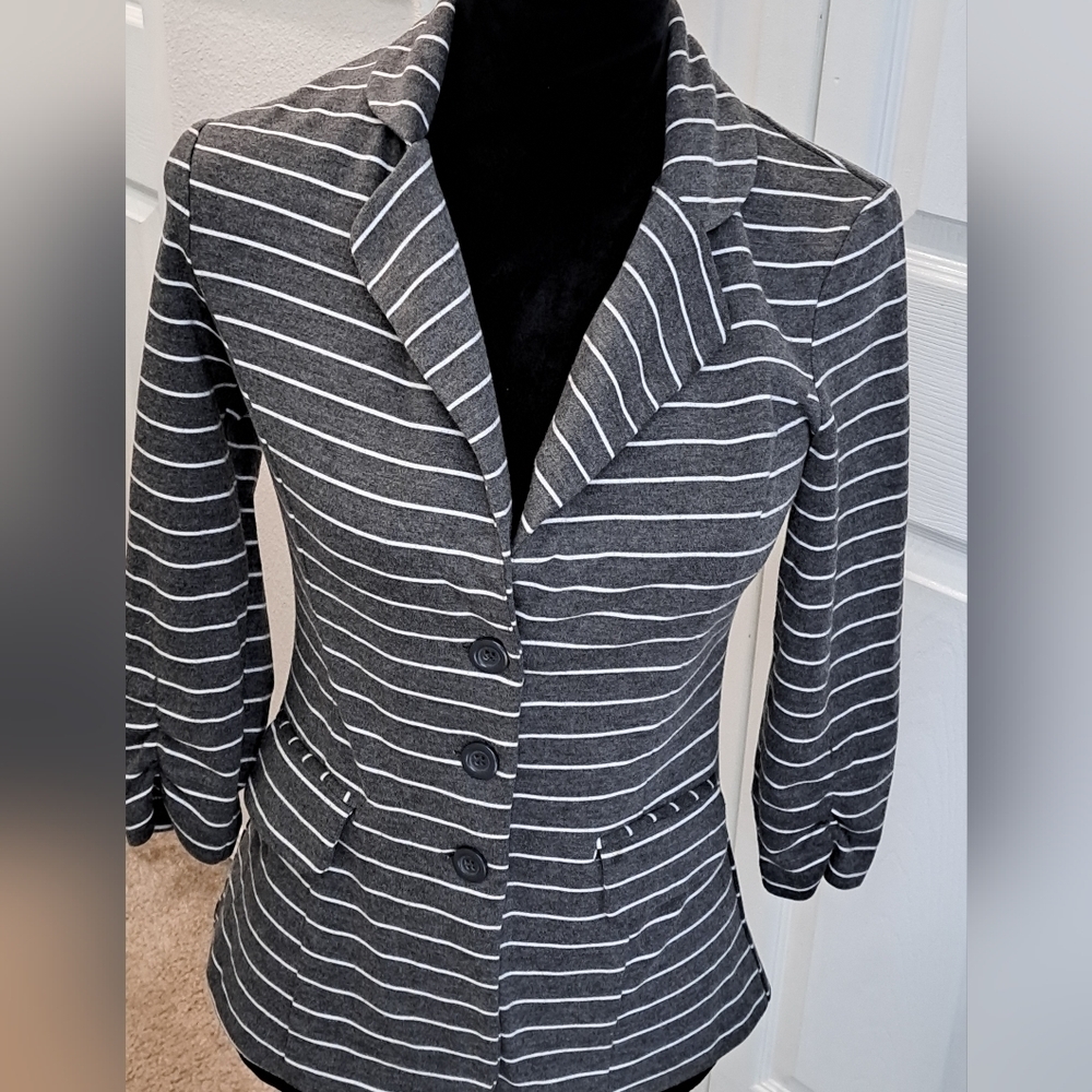 Soho Apparel Grey & White Striped Blazer Size S